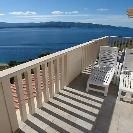 Apartment Robinson Tanika Milna (Brac)